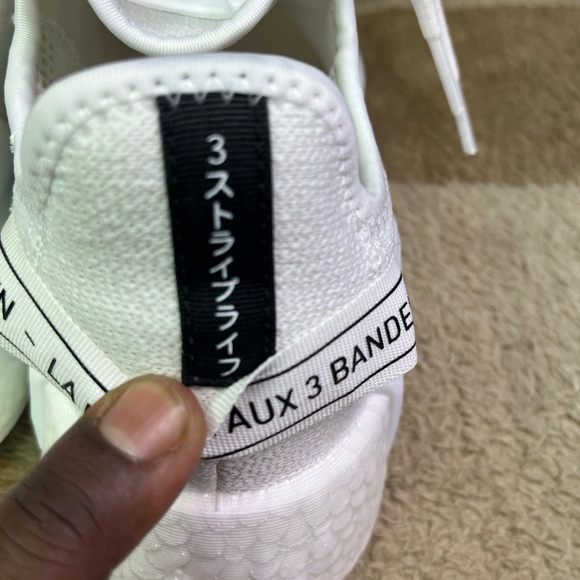 Adidas NMD_R1.V2 White/Black size 10 - Picture 14 of 14